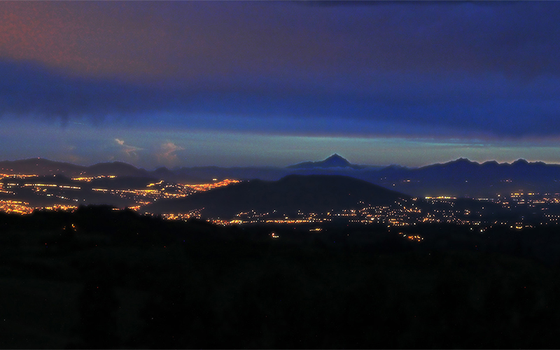Quito Norte de Noche